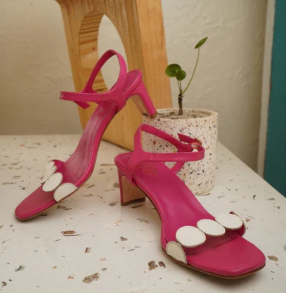Charlotte Stone Millie Sandals size 8